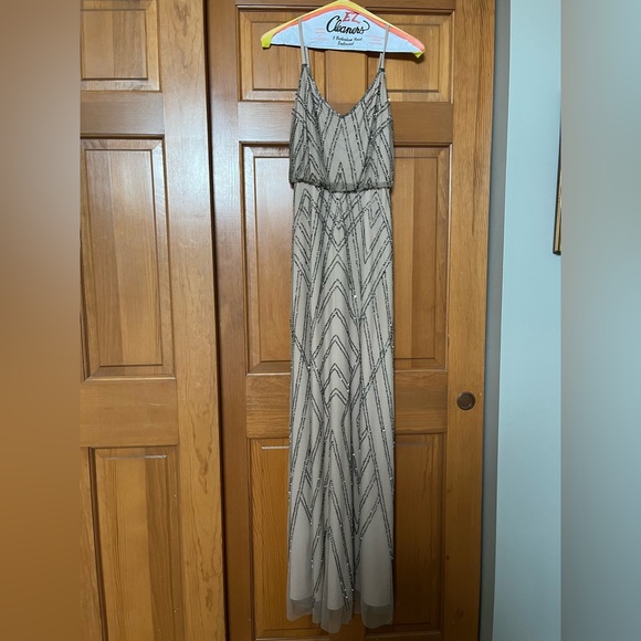 ADRIANNA PAPELL DIAMOND BEADED BLOUSON DRESS IN TAUPE PINK SIZE 4 (LIKE SIZE 2) - Picture 4 of 8